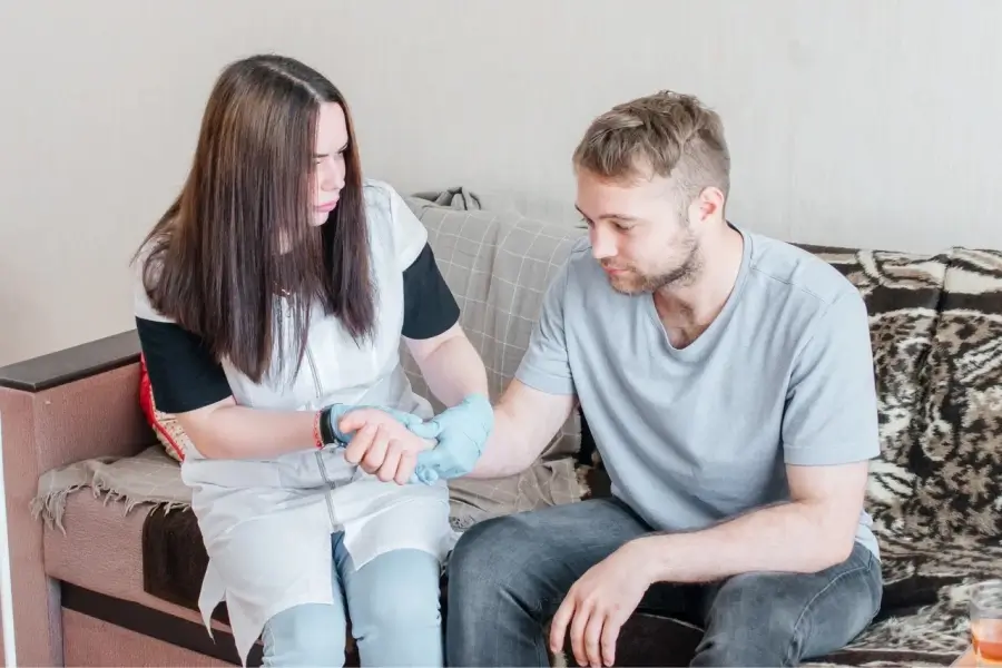 Нарколог на дом в Михайловке: быстро, недорого